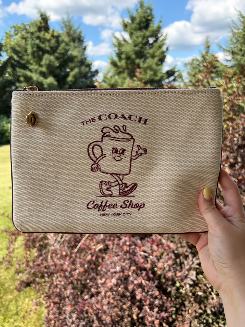 Coach coffee shop New York coffee cup mini pouch wristlet cosmetic case NWOT